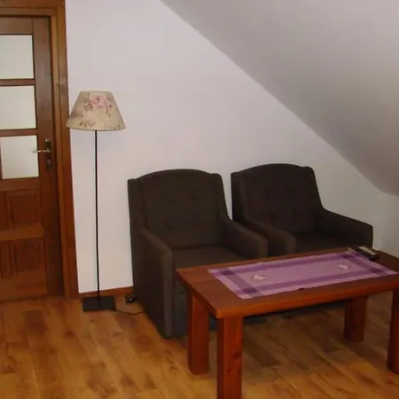 Dom Pod Dzika Grusza Дом отдыха Пецки