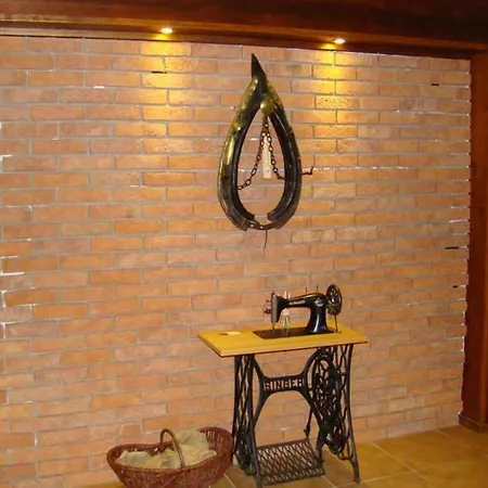 Dom Pod Dzika Grusza Дом отдыха Пецки