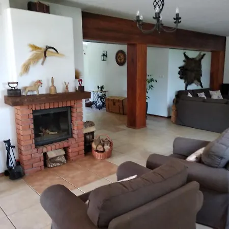 Dom Pod Dzika Grusza